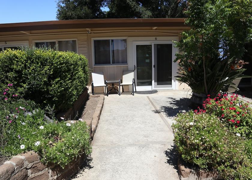 California Carmel Valley Facade
