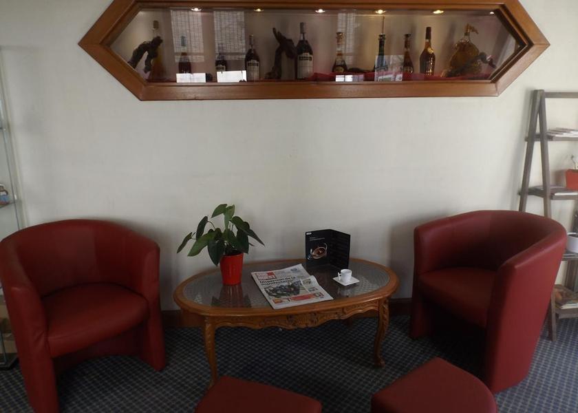 Nouvelle-Aquitaine Cognac Interior Entrance