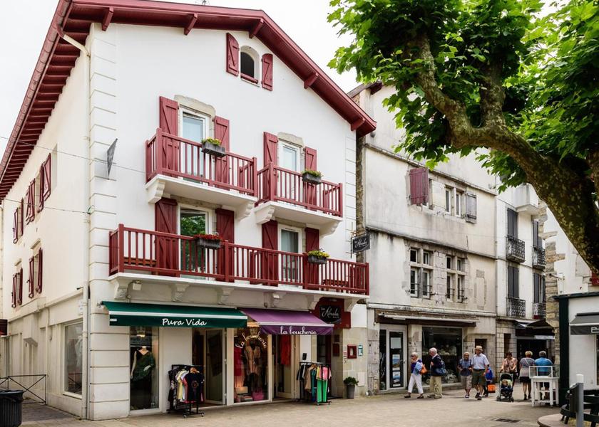 Nouvelle-Aquitaine Saint-Jean-de-Luz exterior view