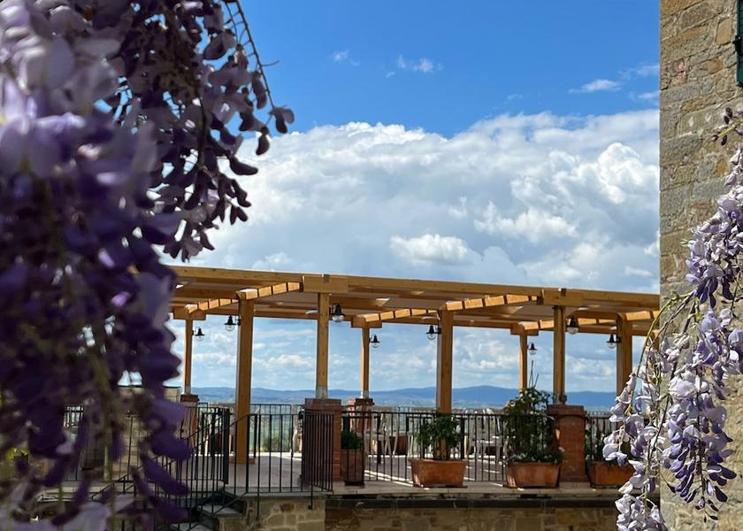 Tuscany Castiglion Fiorentino Terrace
