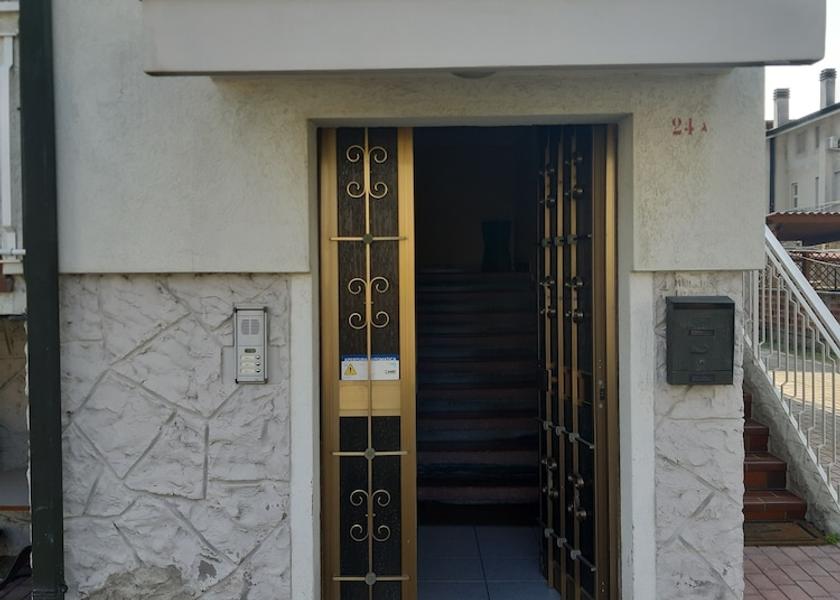 Veneto Jesolo Exterior Detail