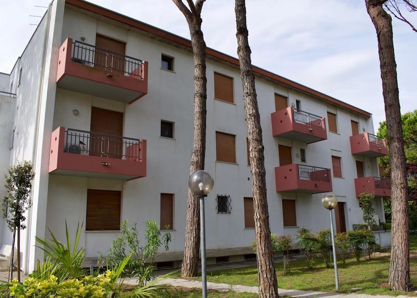 Veneto Jesolo Exterior Detail