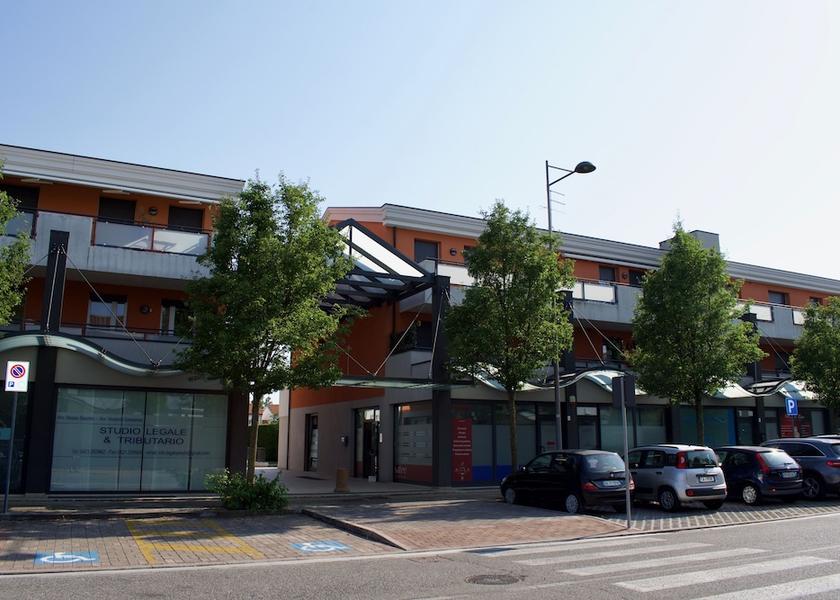 Veneto Jesolo Exterior Detail