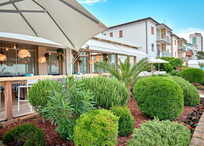 Veneto Jesolo Exterior Detail
