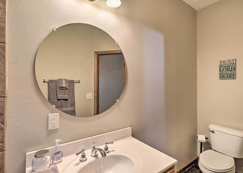 Arkansas Heber Springs Interior Entrance