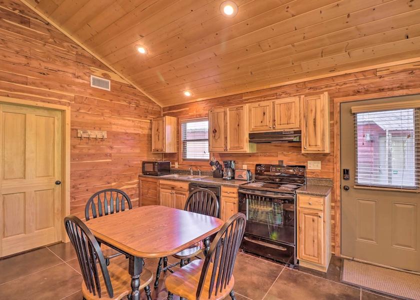 Arkansas Heber Springs Interior Entrance