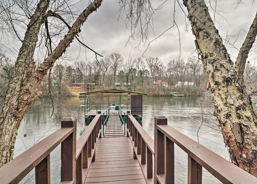 Arkansas Heber Springs Interior Entrance