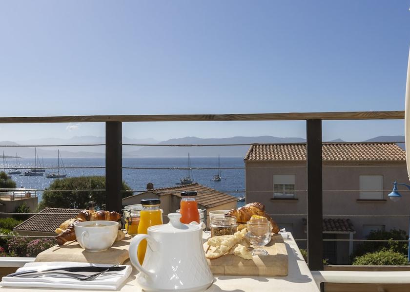 Corsica Serra-di-Ferro Room