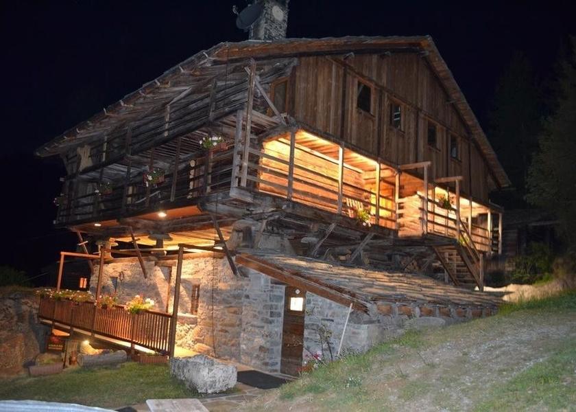 Valle d'Aosta Ayas Exterior Detail