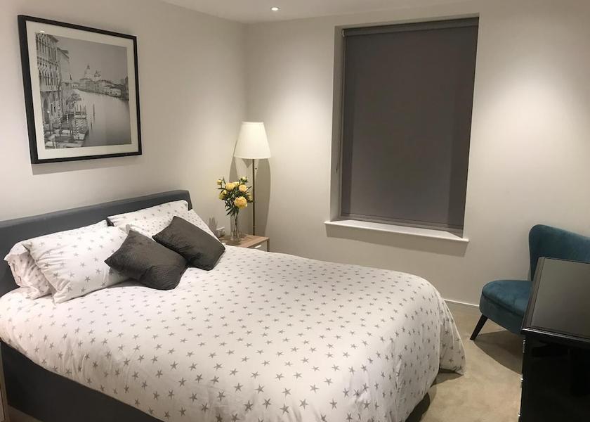 England Brentford Room