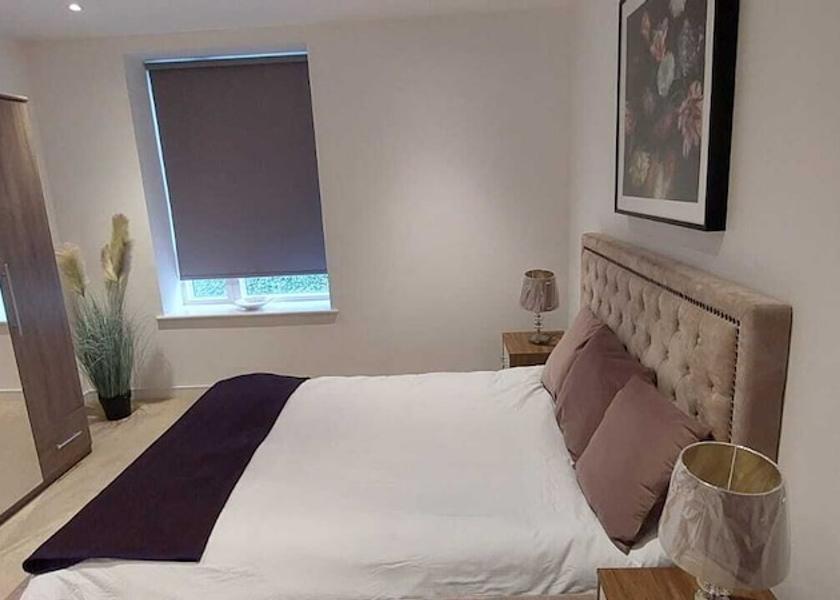 England Brentford In-Room Amenity