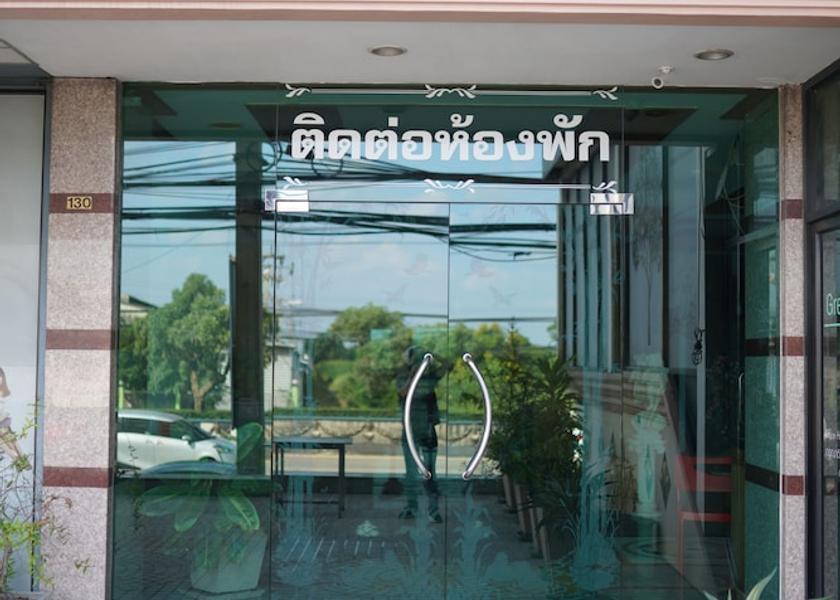 Bangkok Bang Phli Facade