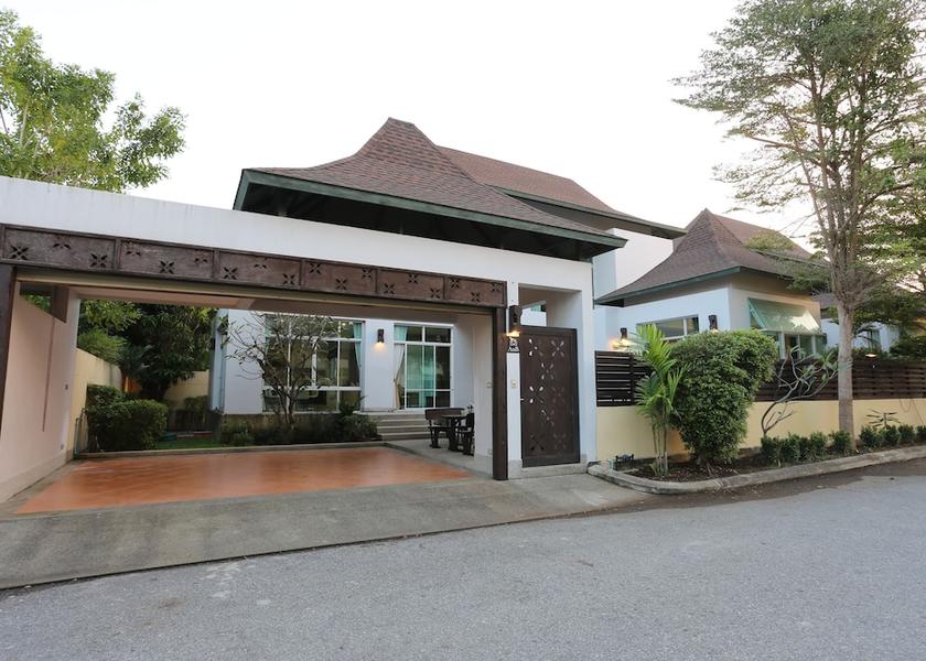 Chonburi Province Sattahip Entrance