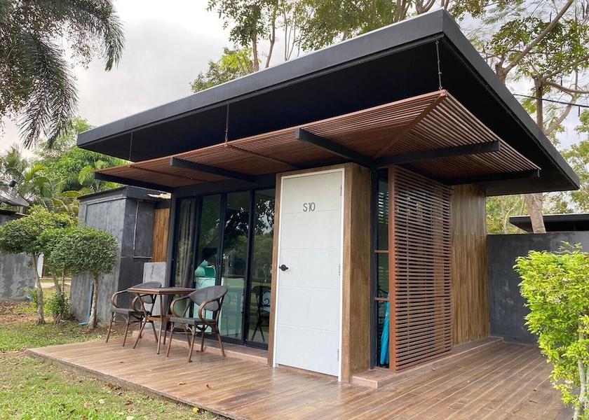 Chonburi Province Sattahip Room