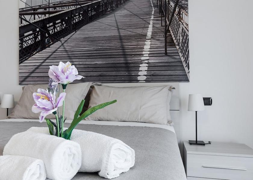 Lombardy Limbiate Room