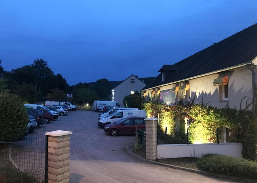 Bourgogne-Franche-Comte Autun Parking