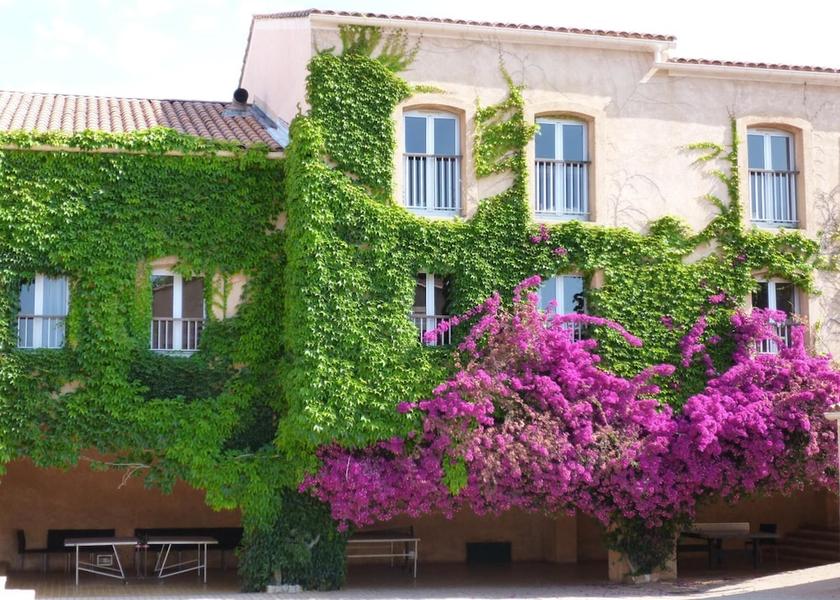 Var La Londe-les-Maures Exterior Detail