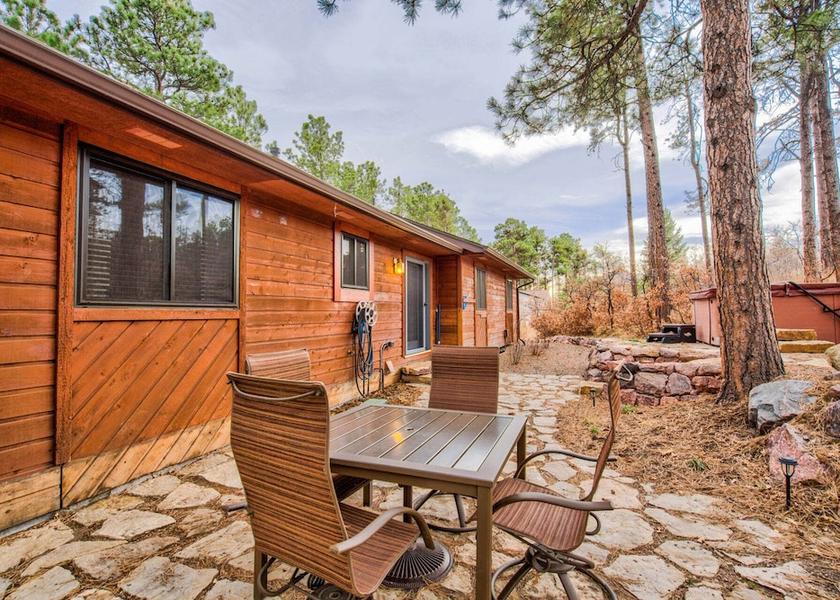 Colorado Monument Outdoor Dining