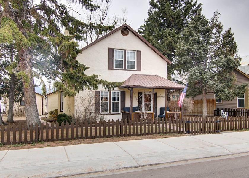 Colorado Monument Primary image