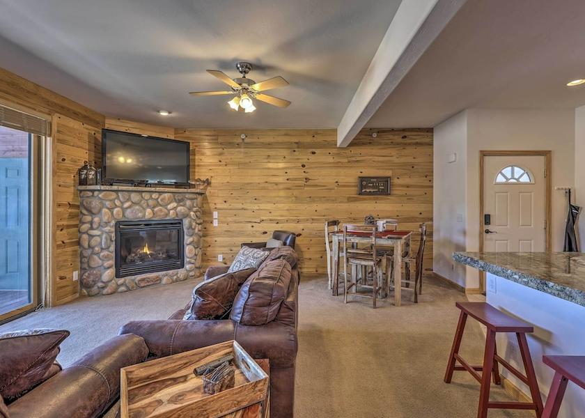 Colorado Grand Lake Interior Entrance