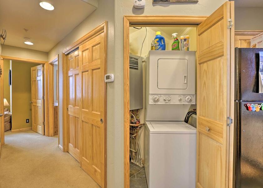 Colorado Grand Lake Interior Entrance