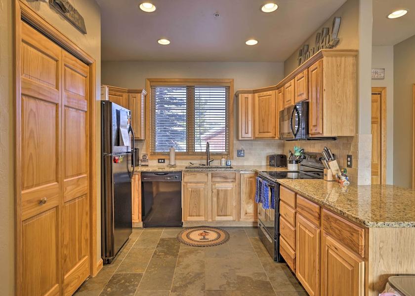 Colorado Grand Lake Interior Entrance