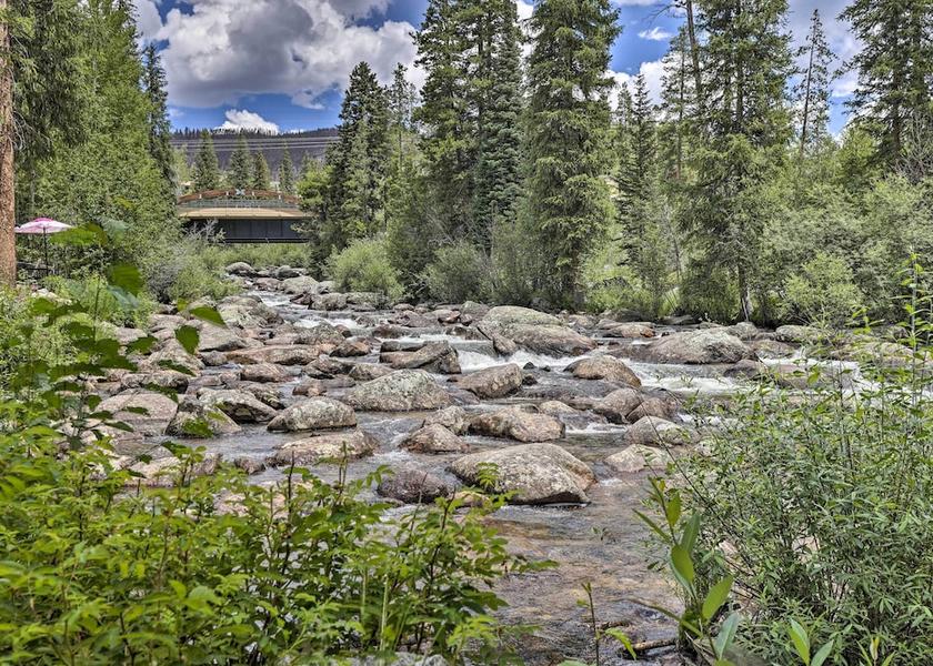 Colorado Grand Lake Interior Entrance