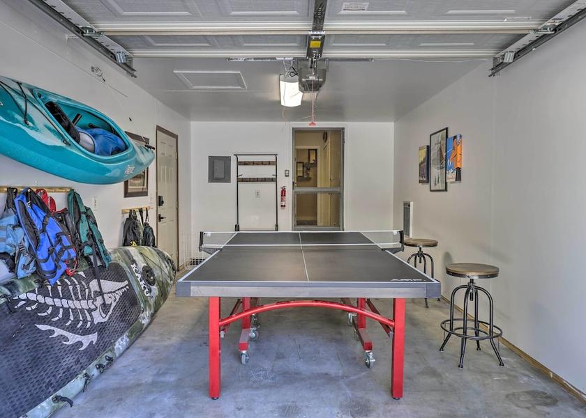 Colorado Grand Lake Interior Entrance