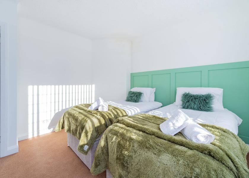 England Wirral Room