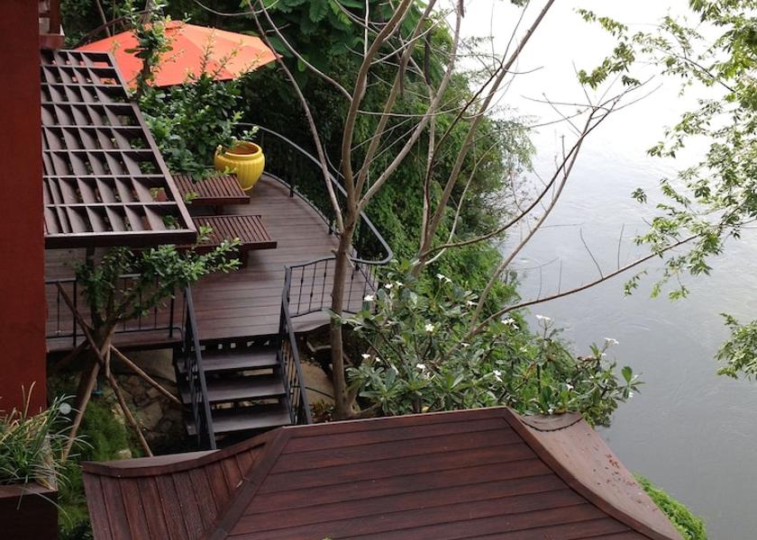 Kanchanaburi Province Sai Yok Room