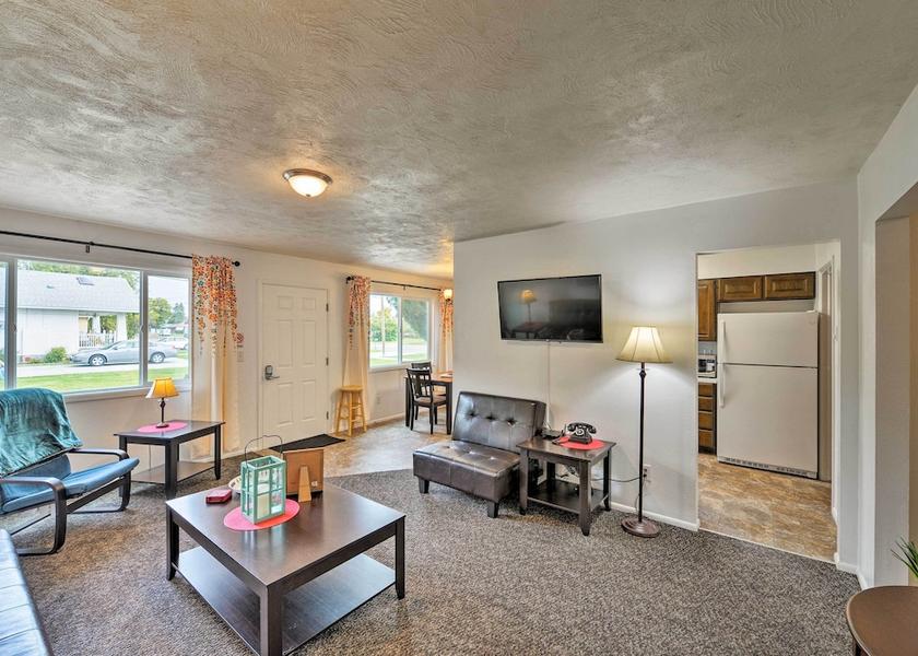 Idaho Rigby Interior Entrance