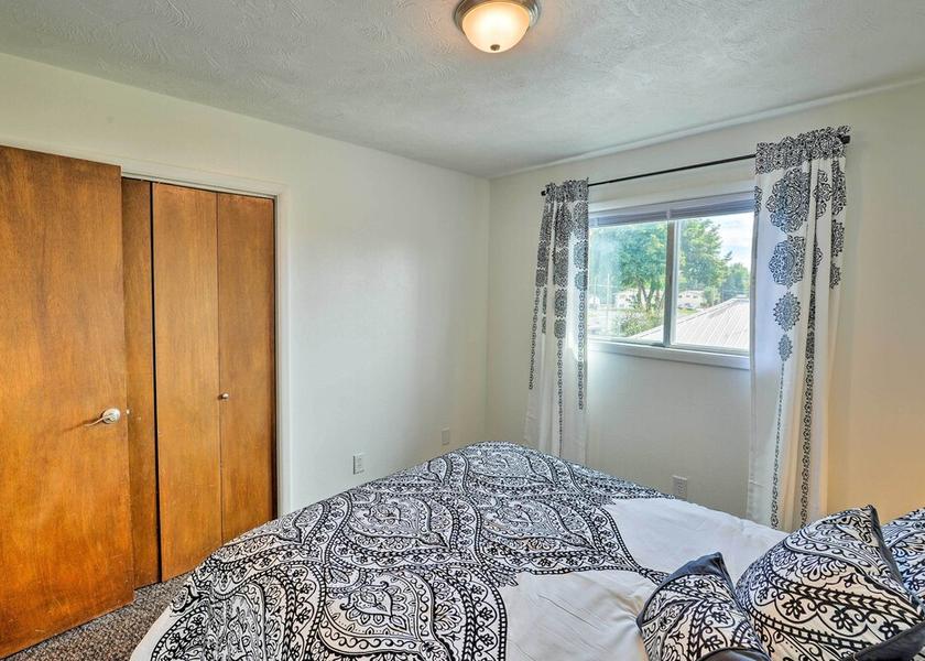 Idaho Rigby Interior Entrance