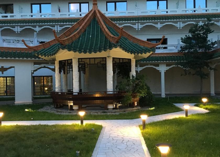 Ile-de-France Alfortville Exterior Detail