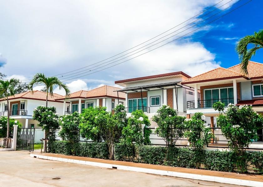 Rayong Province Klaeng Exterior Detail