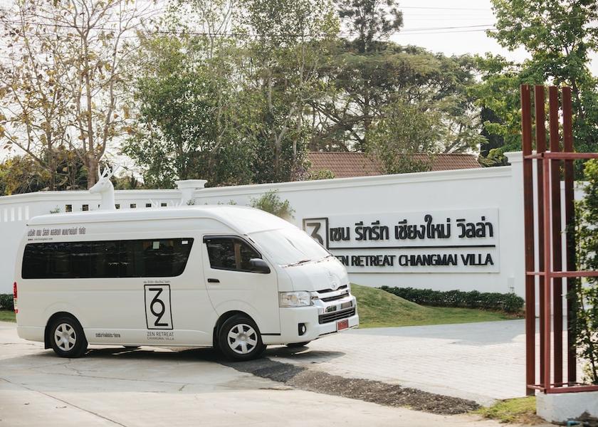 Chiang Mai Province Saraphi Facade