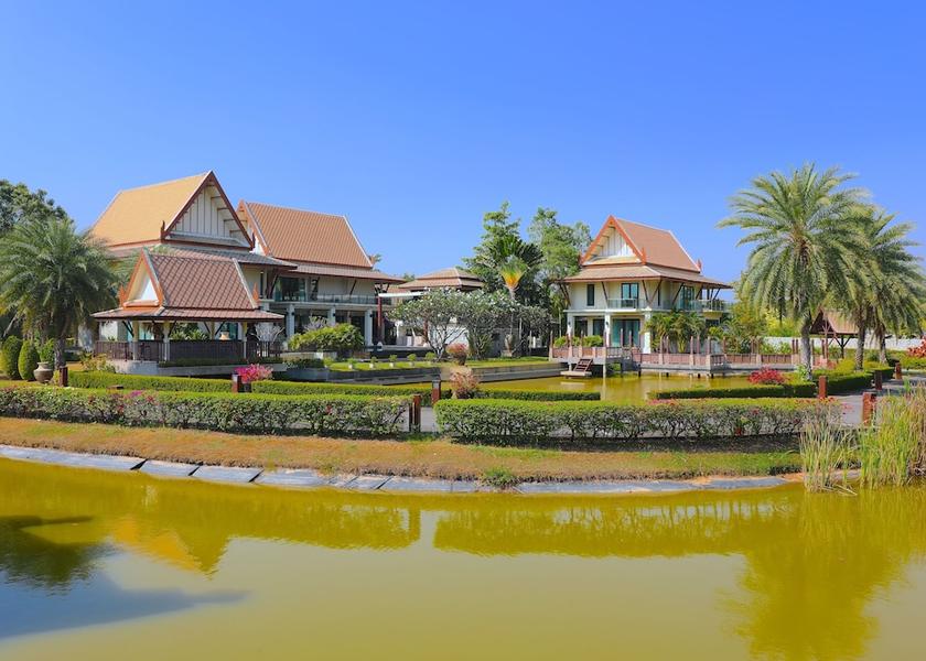 Chonburi Bang Lamung Facade
