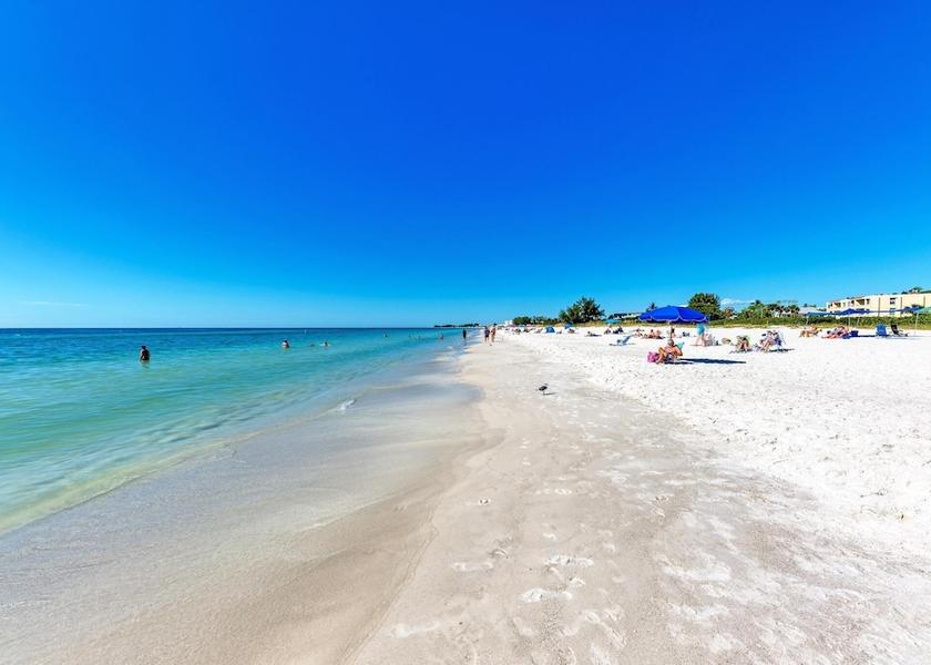 Florida Holmes Beach Beach