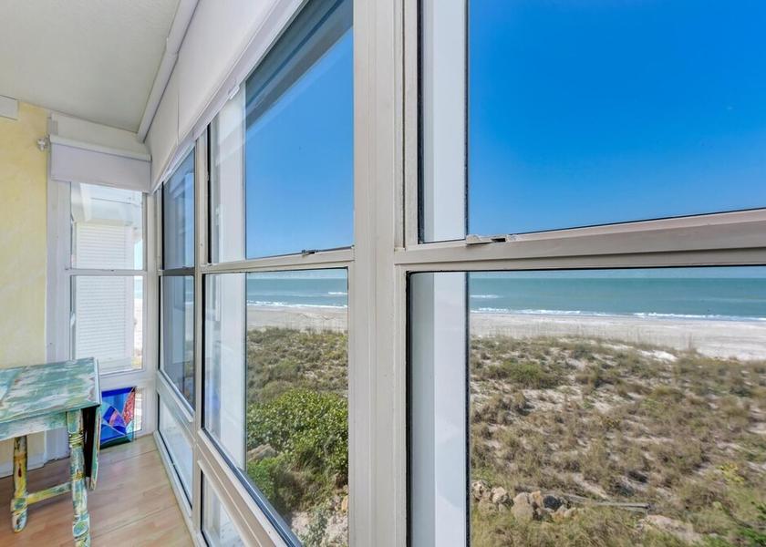 Florida Holmes Beach Property Grounds