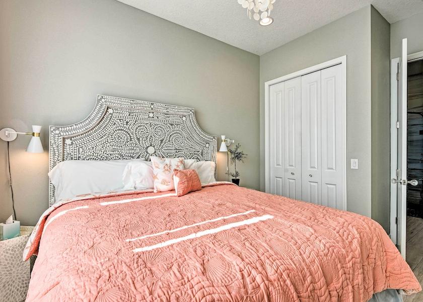 Florida Holmes Beach Interior Entrance