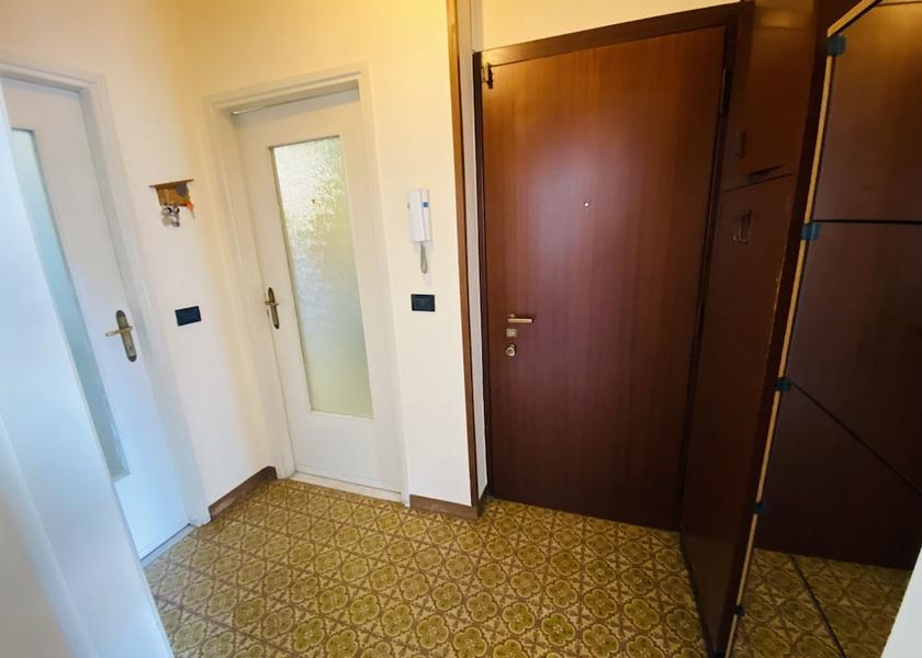 Lombardy Paderno Dugnano Interior Entrance