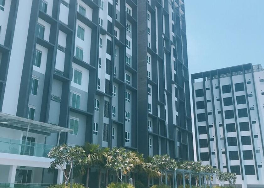 Selangor Klang Exterior Detail