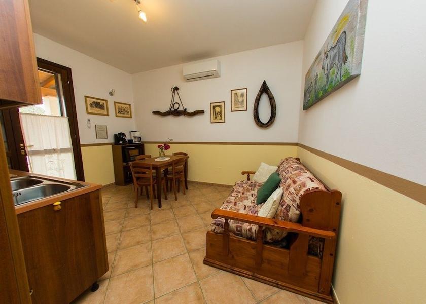 Tuscany Scansano In-room dining