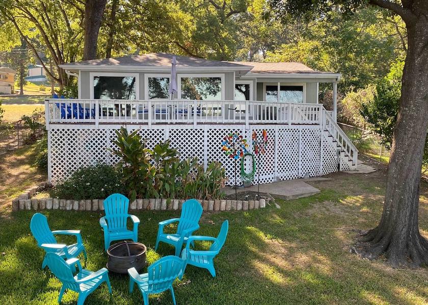 Texas Mabank Interior Entrance