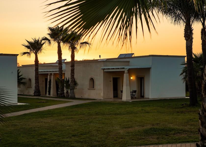 Puglia Alliste Exterior Detail