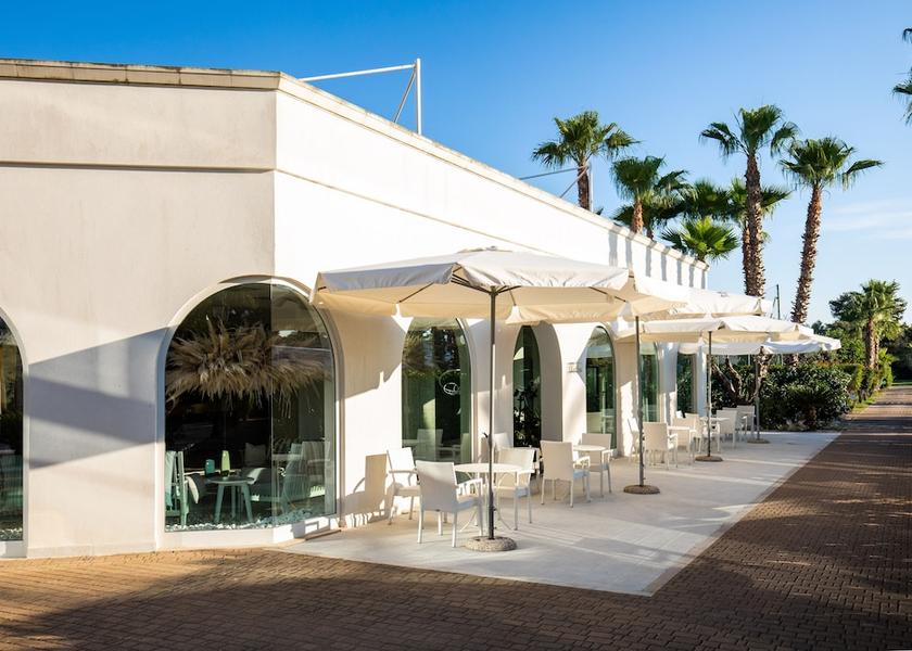 Puglia Alliste Exterior Detail