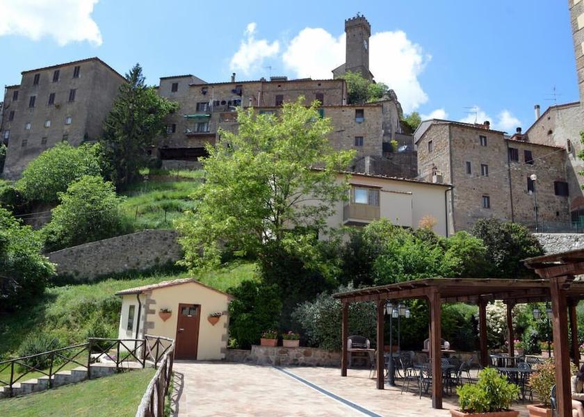 Tuscany Roccastrada Exterior Detail