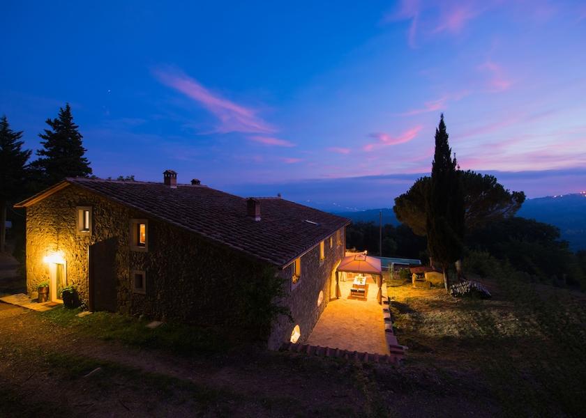 Tuscany Roccastrada Exterior Detail