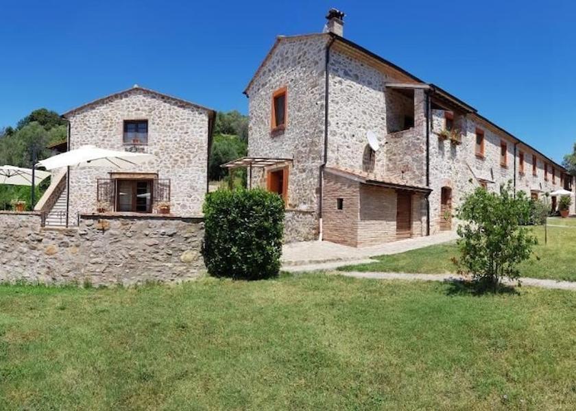 Tuscany Roccastrada Exterior Detail