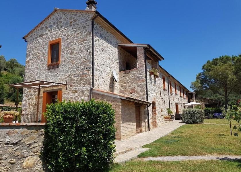 Tuscany Roccastrada Exterior Detail