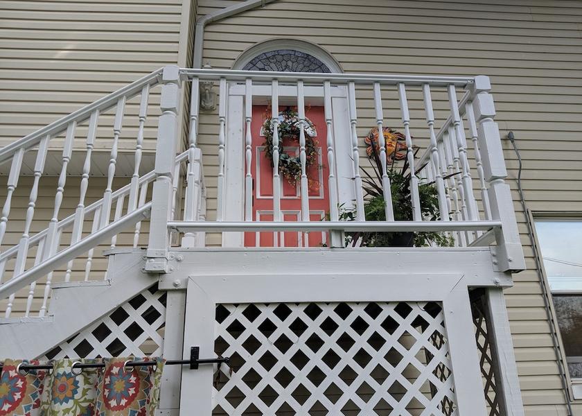 New Jersey Montclair Exterior Detail